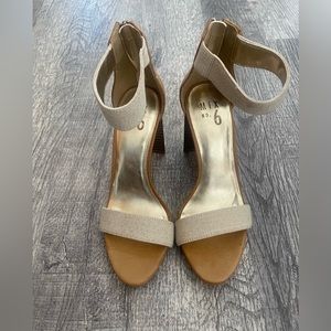 Summertime tan canvas sandals